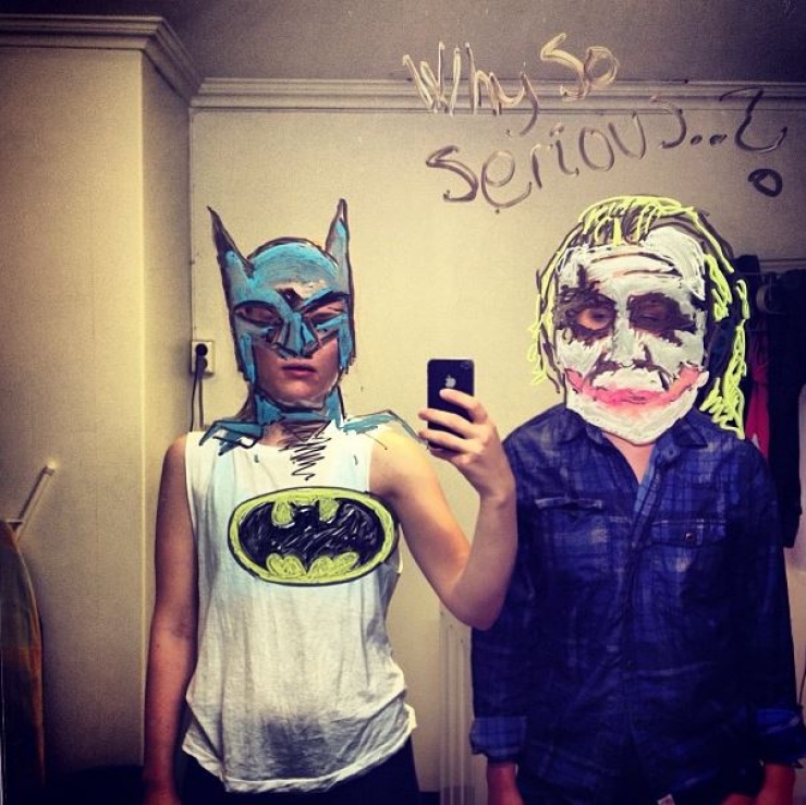 Illustration de l'article : 12 amusants selfies en mode cartoon