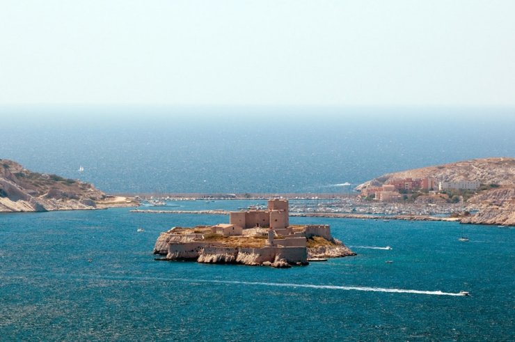 Illustration de l'article : 18 superbes photos des lieux marseillais les plus c&eacute;l&egrave;bres