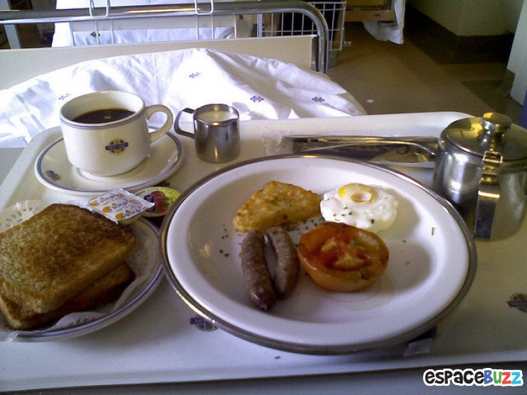 Illustration de l'article : 15 repas servis dans les h&ocirc;pitaux de diff&eacute;rents pays