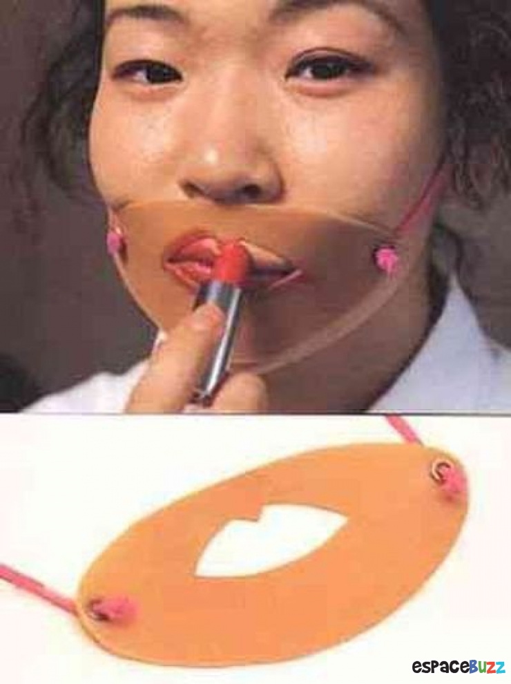 Illustration de l'article : 12 accessoires bizarres et dont l'utilité reste à prouver