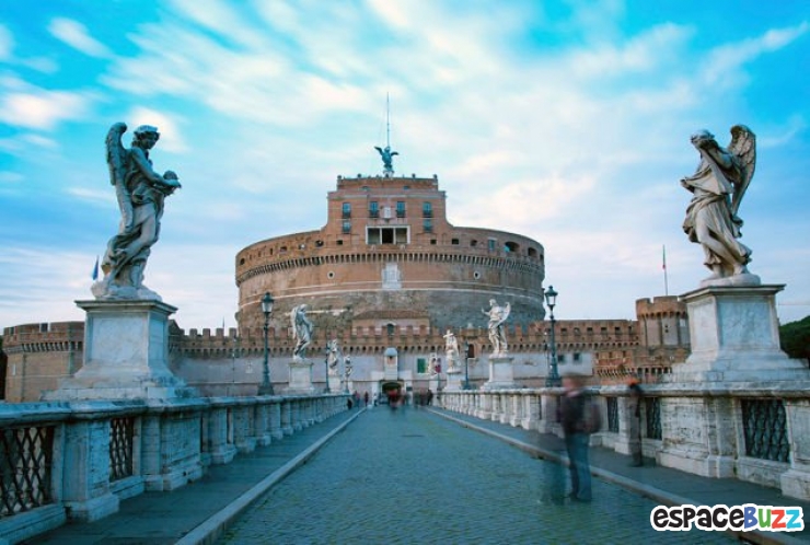 Illustration de l'article : Regardez ces 10 monuments mondialement c&eacute;l&egrave;bres avant et apr&egrave;s l'Apocalypse