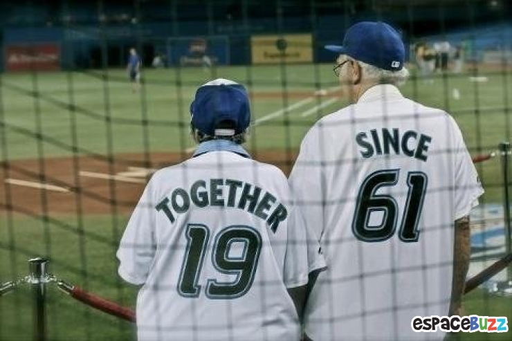 Illustration de l'article : Unis pour la vie ! Ces 21 couples âgés respirent le bonheur