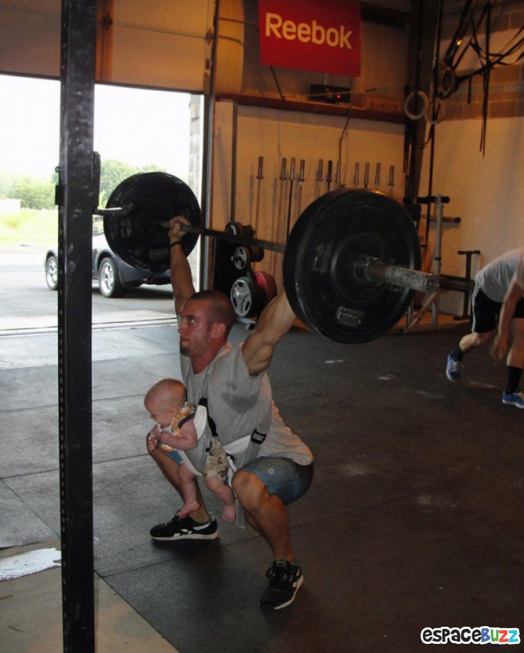 Illustration de l'article : 22 photos de papas et de mamans au sommet de l'inconscience