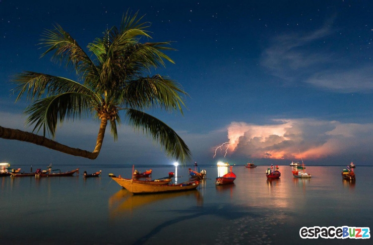Illustration de l'article : Quand le ciel se fait mena&ccedil;ant... 29 images aussi inqui&eacute;tantes qu'admirables de cieux en col&egrave;re