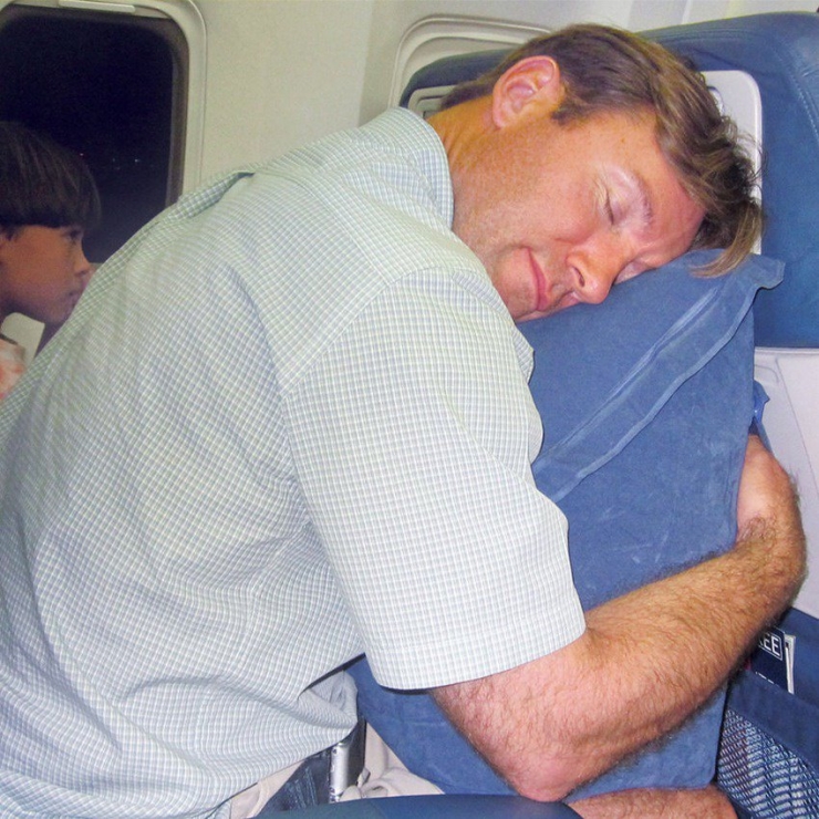 Illustration de l'article : 12 inventions pour voyageurs plus bizarroïdes qu'utiles