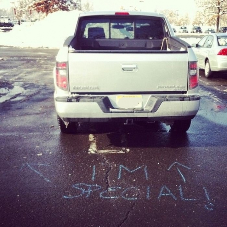 Illustration de l'article : Les 16 relous du parking