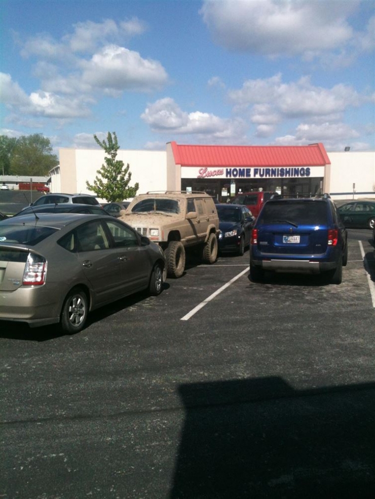 Illustration de l'article : 11 automobilistes tr&egrave;s mal gar&eacute;s et qui l'ont pay&eacute; cash