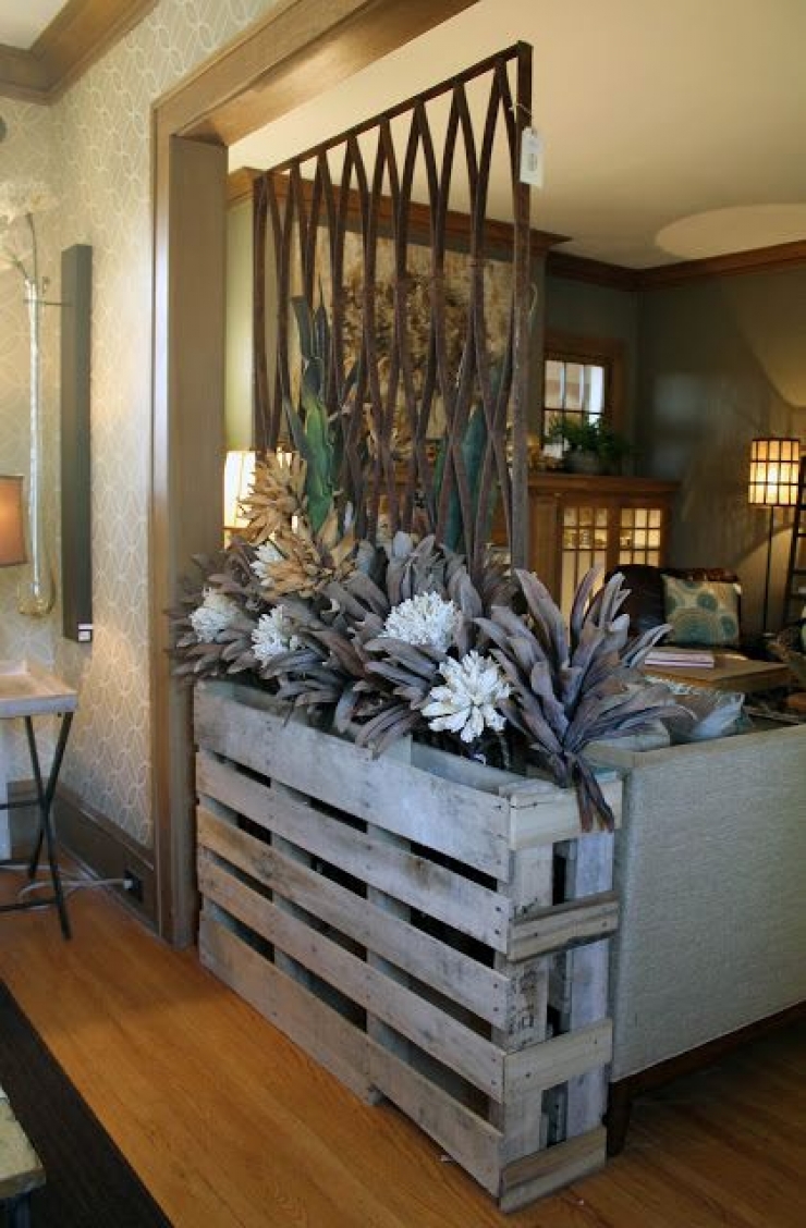 Illustration de l'article : Une nouvelle s&eacute;rie de 149 cr&eacute;ations &agrave; faire &agrave; partir de palettes. Jolie Cr&eacute;ativit&eacute; !