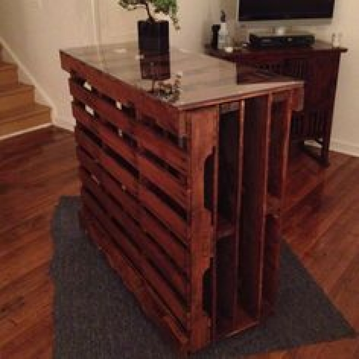 Illustration de l'article : Une nouvelle s&eacute;rie de 149 cr&eacute;ations &agrave; faire &agrave; partir de palettes. Jolie Cr&eacute;ativit&eacute; !