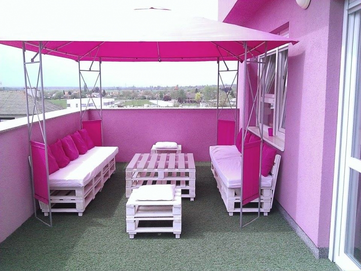 Illustration de l'article : Une nouvelle s&eacute;rie de 149 cr&eacute;ations &agrave; faire &agrave; partir de palettes. Jolie Cr&eacute;ativit&eacute; !