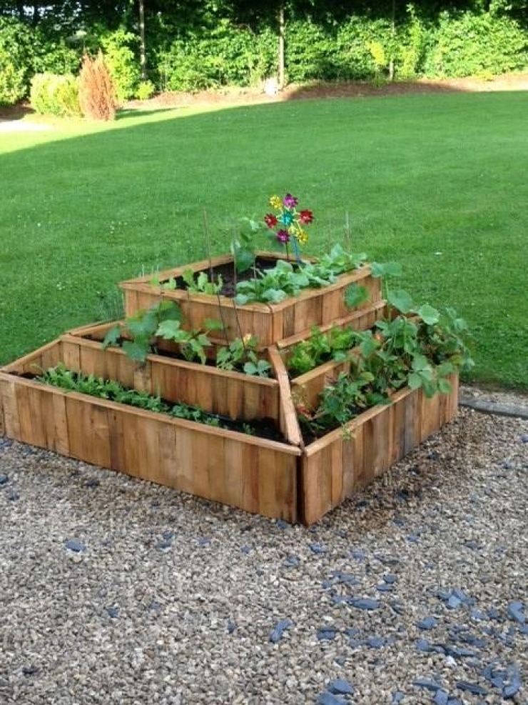 Illustration de l'article : Une nouvelle s&eacute;rie de 149 cr&eacute;ations &agrave; faire &agrave; partir de palettes. Jolie Cr&eacute;ativit&eacute; !