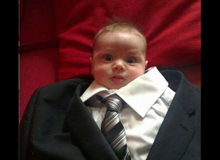 Illustration de l'article : 18 photos qui vous montrent pourquoi il ne faut jamais laisser les enfants seuls avec papa...