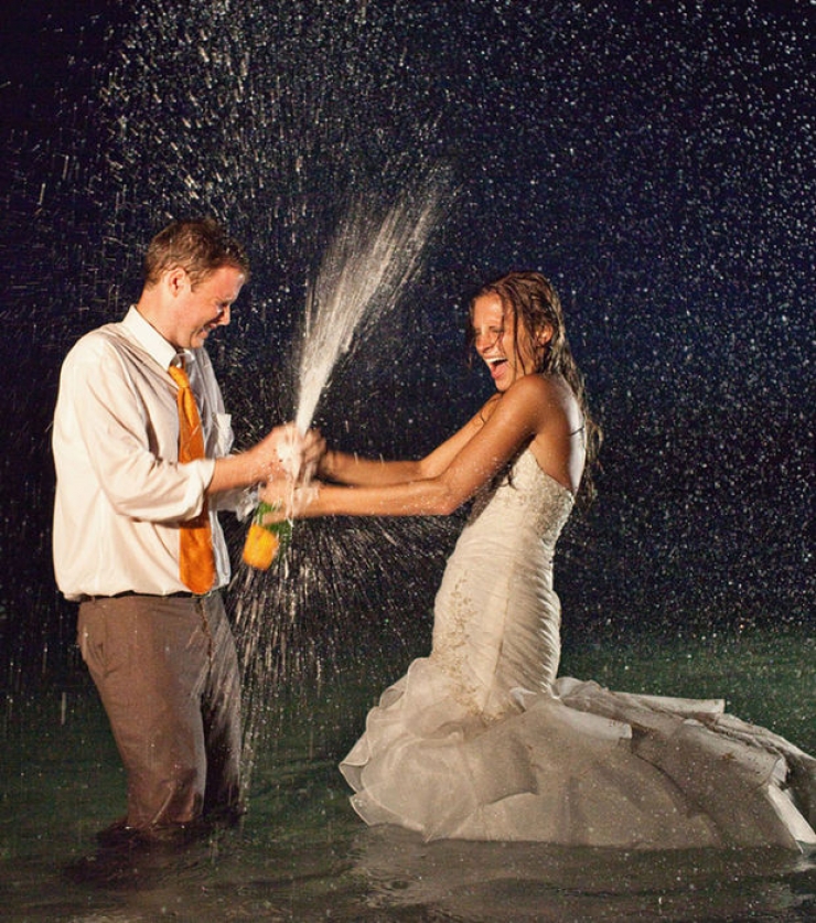 Illustration de l'article : "Trash the dress" ou comment recycler sa robe de mariée !