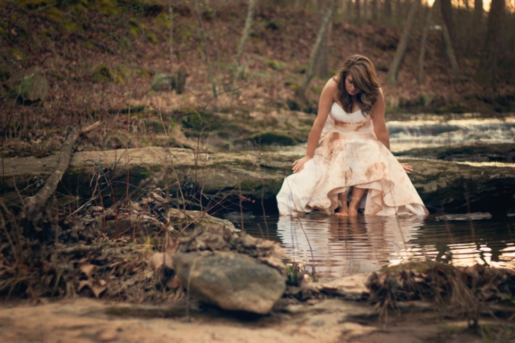 Illustration de l'article : "Trash the dress" ou comment recycler sa robe de mariée !