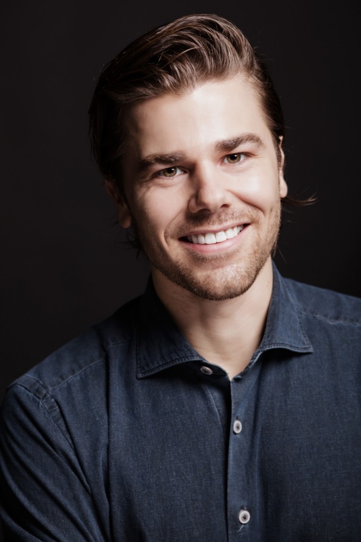 Illustration de l'article : Apr&egrave;s avoir lu un article, ce patron d&eacute;cide de payer tous ses salari&eacute;s 5500 &euro; par mois