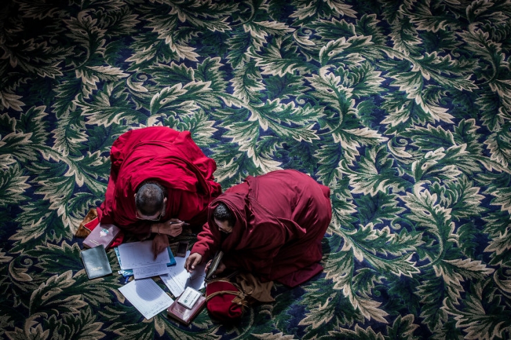 Illustration de l'article : Voyage au royaume des moines tib&eacute;tains... Des clich&eacute;s magnifiques !