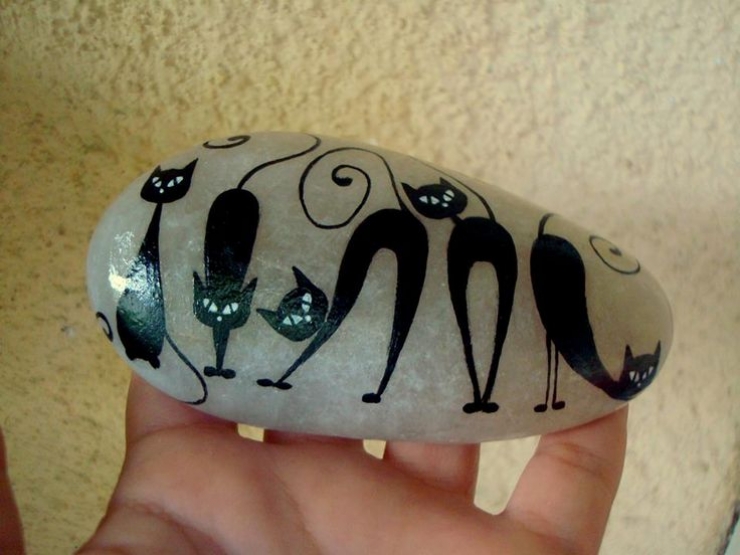 Illustration de l'article : Top 50 des plus belles pierres peintes...Un vrai travail de génie !