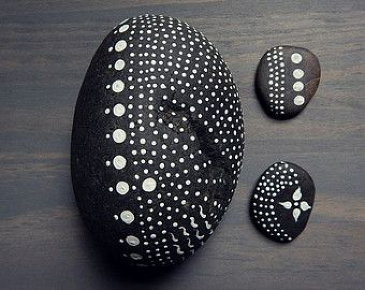 Illustration de l'article : Top 50 des plus belles pierres peintes...Un vrai travail de génie !