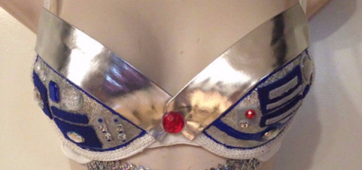 Illustration de l'article : Top 25 des soutiens-gorge que toutes les filles geek se doivent d'avoir dans un tiroir !