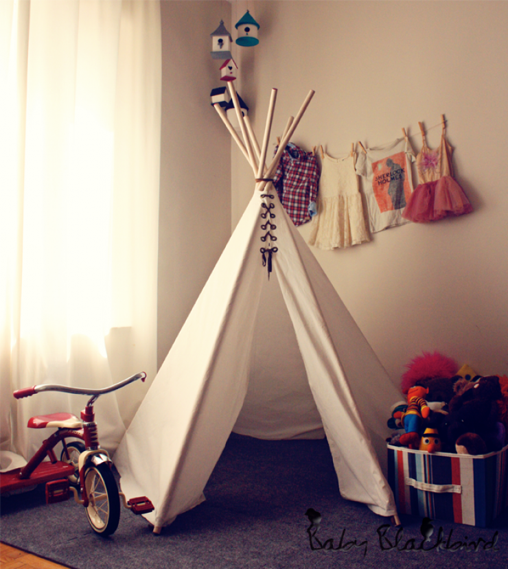 Illustration de l'article : Trouvez votre inspiration à travers ces 43 tentes et tipis pour chambres d'enfants !