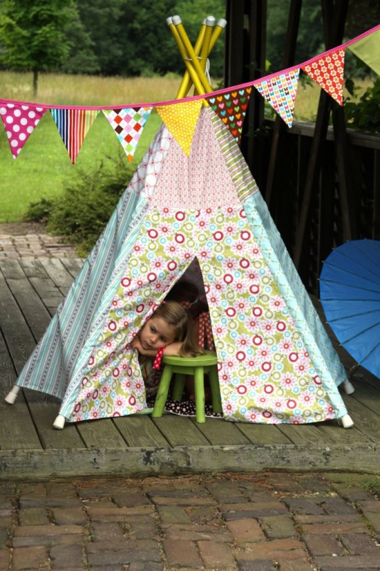 Illustration de l'article : Trouvez votre inspiration à travers ces 43 tentes et tipis pour chambres d'enfants !