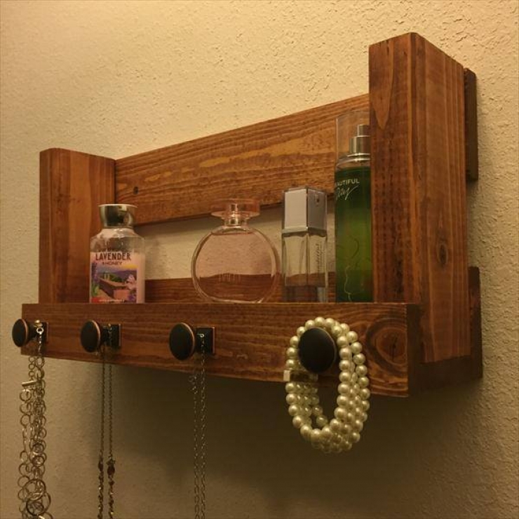 Illustration de l'article : Nouvelle s&eacute;rie de 42 r&eacute;alisations &agrave; base de palettes, juste pour votre inspiration...