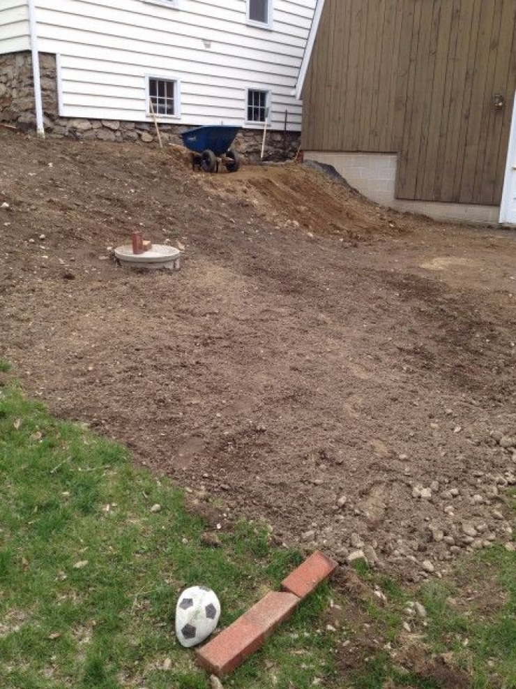 Illustration de l'article : Il en a marre de sa cour et d&eacute;cide de la transformer...Une bonne id&eacute;e pour un r&eacute;sultat magnifique !