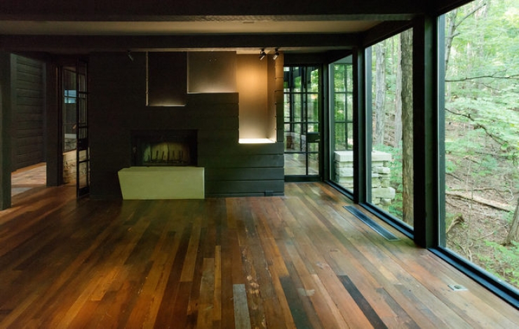 Illustration de l'article : L'int&eacute;rieur de cette maison de luxe qui se trouve dans les arbres devrait vous faire r&ecirc;ver !