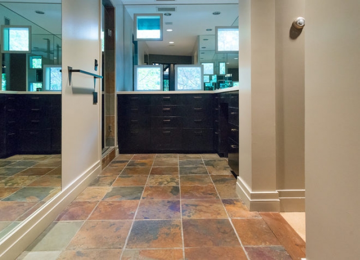 Illustration de l'article : L'int&eacute;rieur de cette maison de luxe qui se trouve dans les arbres devrait vous faire r&ecirc;ver !