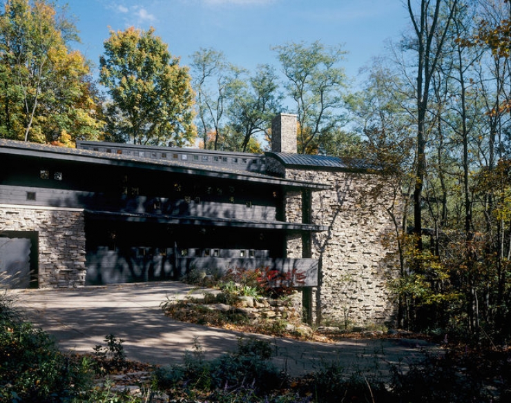 Illustration de l'article : L'int&eacute;rieur de cette maison de luxe qui se trouve dans les arbres devrait vous faire r&ecirc;ver !
