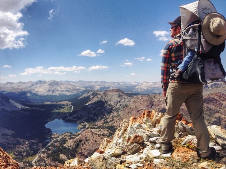 Illustration de l'article : Il n'a m&ecirc;me pas encore deux ans et suit d&eacute;j&agrave; ses parents dans leurs randonn&eacute;es en montagne