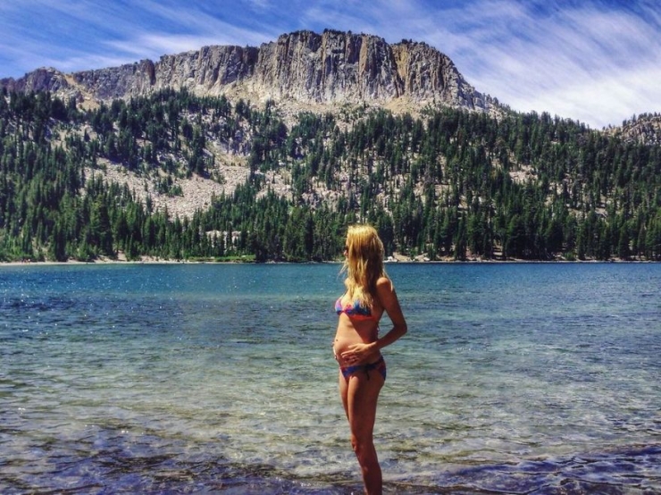 Illustration de l'article : Il n'a même pas encore deux ans et suit déjà ses parents dans leurs randonnées en montagne