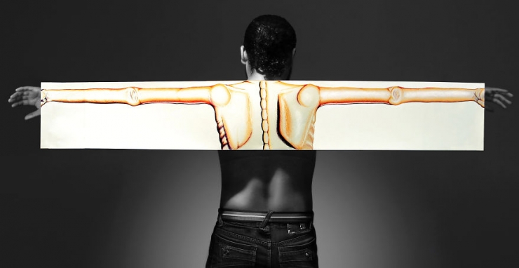 Illustration de l'article : Voici comment cet artiste d&eacute;nonce les canons de beaut&eacute; actuels