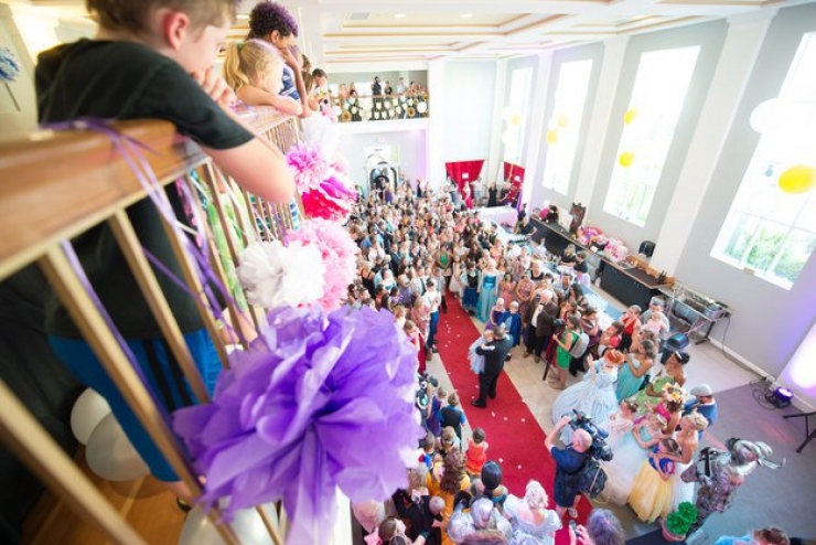 Illustration de l'article : Souffrant d'un cancer &agrave; 5 ans, ce que son papa fait pour son dernier anniversaire est &eacute;mouvant...