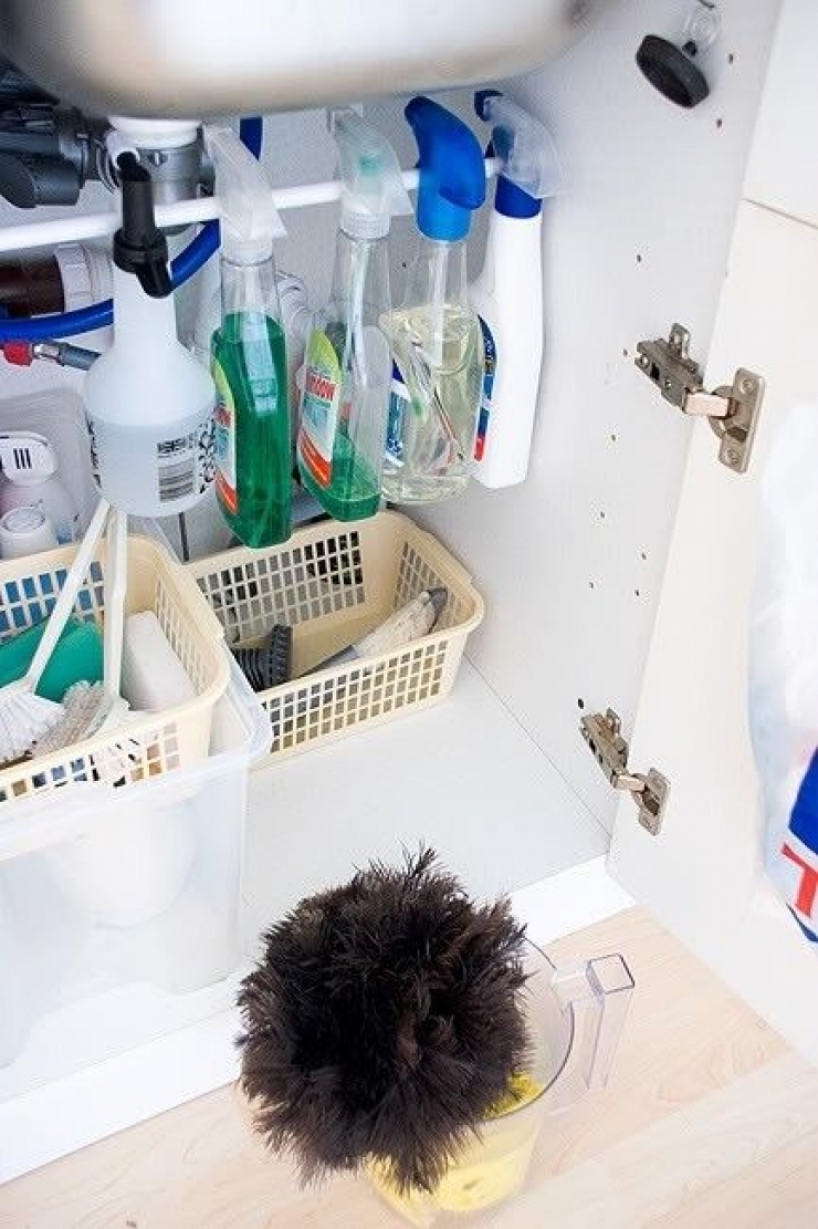 Illustration de l'article : Si vous avez une petite salle de bain, ces 17 astuces de rangement sont faites pour vous ! 