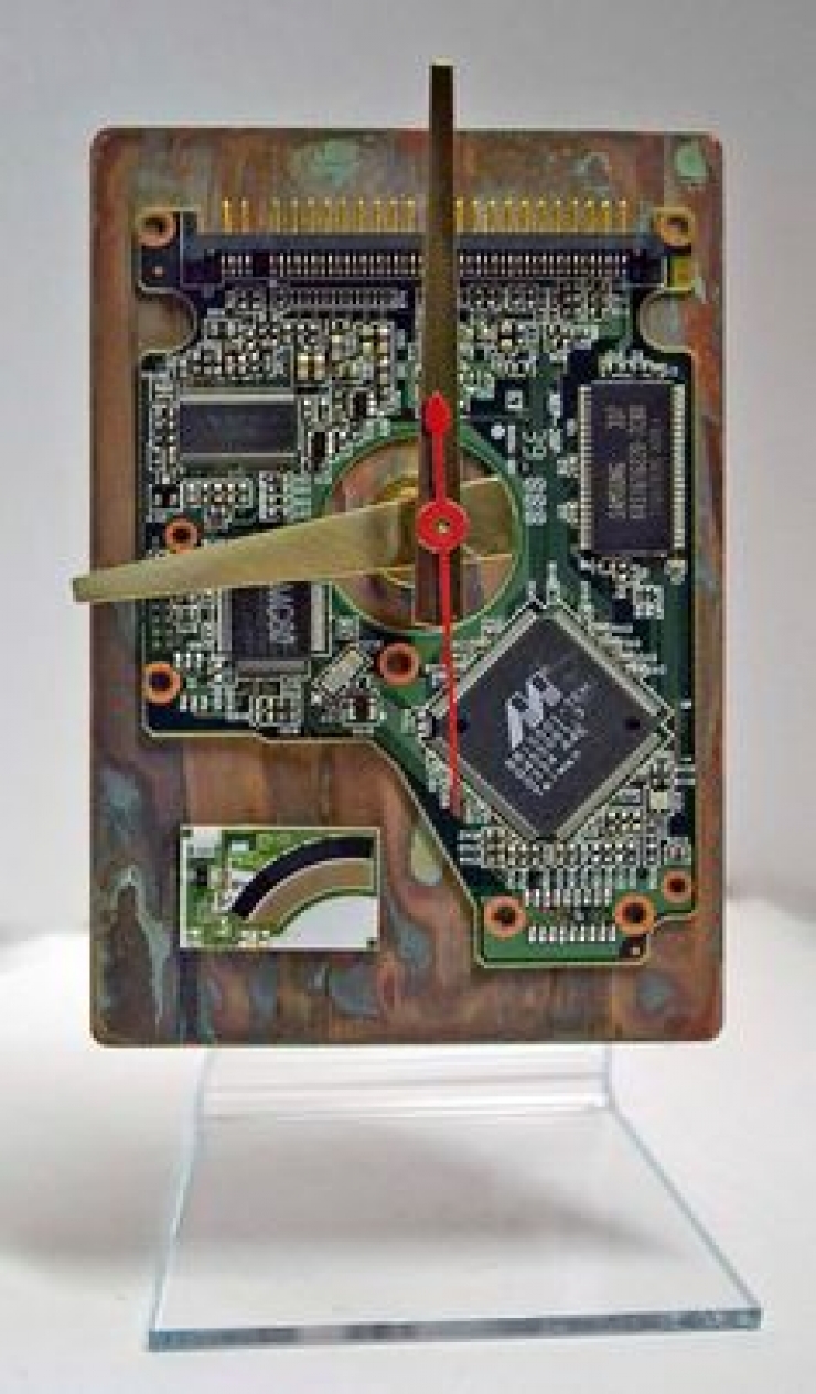 Illustration de l'article : R&eacute;cup&eacute;ration et cr&eacute;ativit&eacute; pour ces 46 horloges... Tout se transforme !