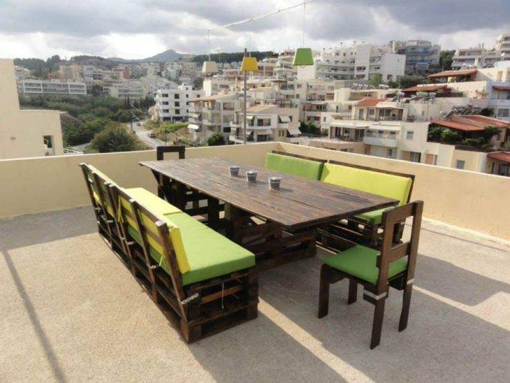 Illustration de l'article : 70 r&eacute;alisations &agrave; base de palettes en bois... Il y en a pour tous les go&ucirc;ts ! 