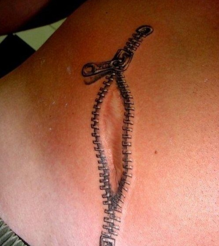 Illustration de l'article : Les 30 tatouages 3D les plus impressionnants du moment... Enfin de l'originalit&eacute; ! 