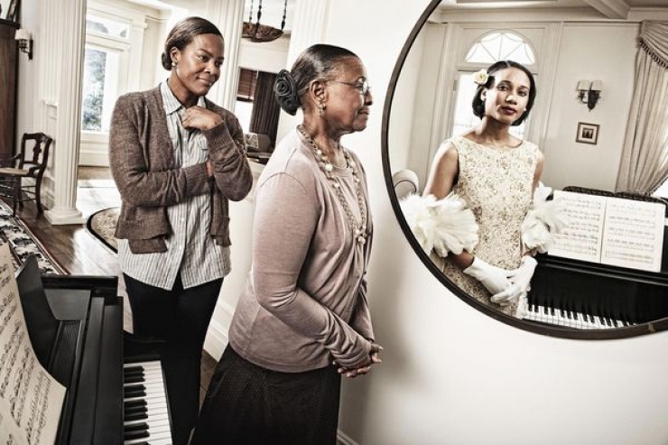 Illustration de l'article : Les reflets du pass&eacute;, une s&eacute;rie de clich&eacute;s poignants par Tom Hussey...