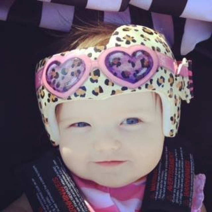 Illustration de l'article : Paula Strawn transforme des proth&egrave;ses en oeuvres d'art pour qu'elles soient plus agr&eacute;ables pour les b&eacute;b&eacute;s...