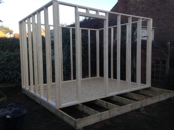 Illustration de l'article : Ce petit cabanon semble banal &agrave; premi&egrave;re vue mais attendez de voir l'int&eacute;rieur... C'est &eacute;tonnant !