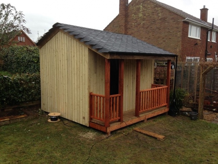 Illustration de l'article : Ce petit cabanon semble banal &agrave; premi&egrave;re vue mais attendez de voir l'int&eacute;rieur... C'est &eacute;tonnant !