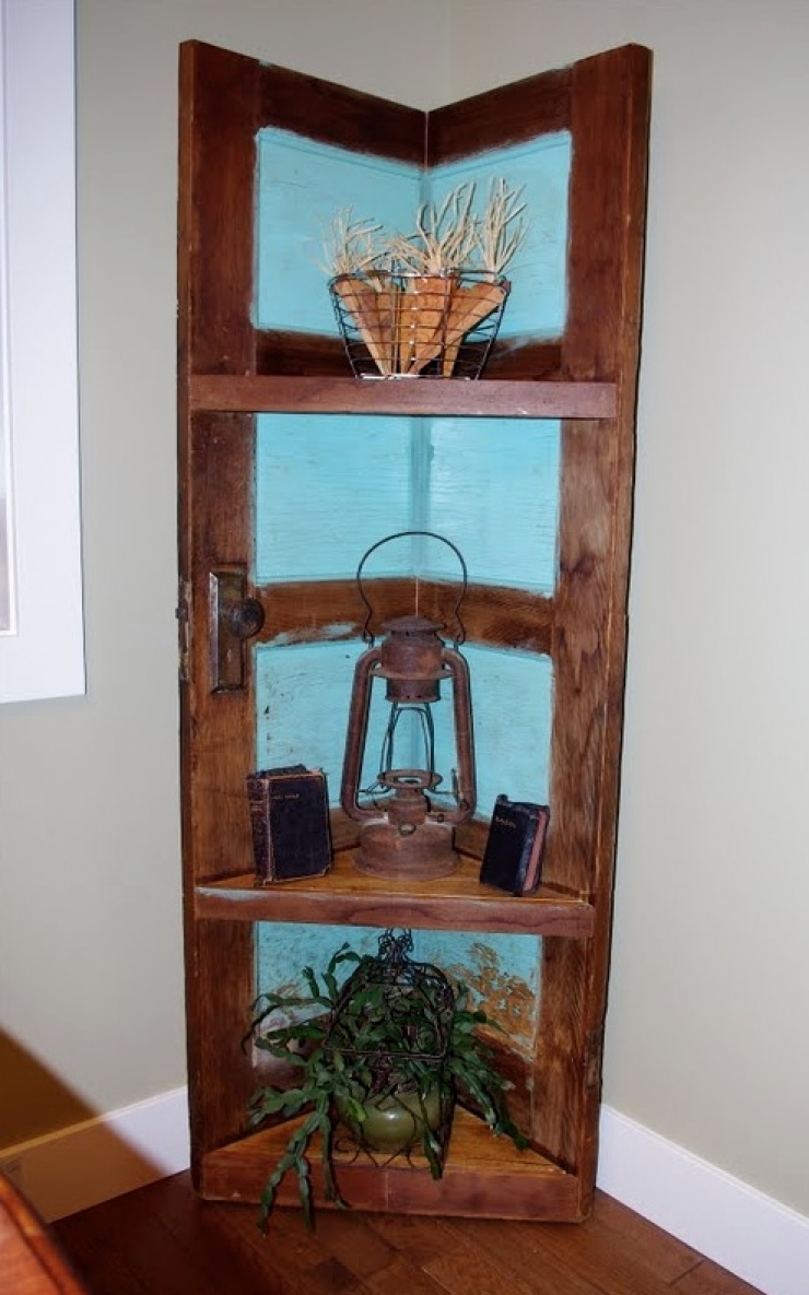 Illustration de l'article : De vieilles portes transform&eacute;es pour am&eacute;liorer le quotidien... De quoi vous donner des id&eacute;es ! 