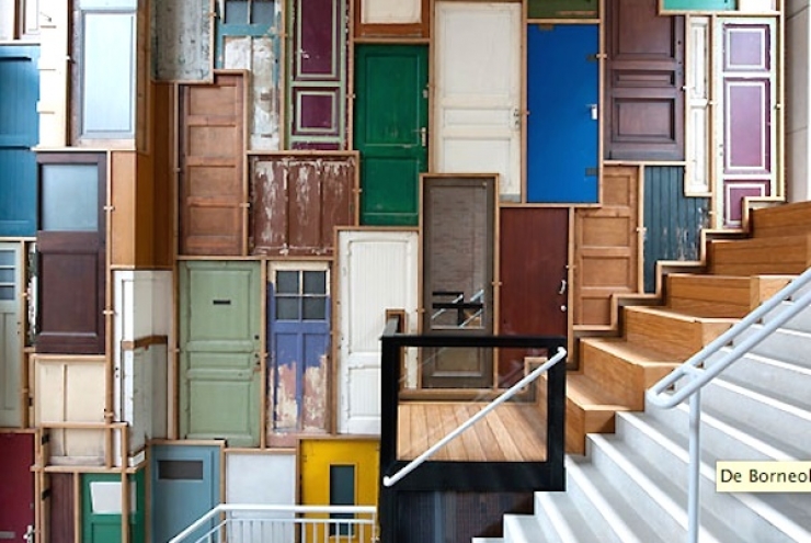 Illustration de l'article : De vieilles portes transform&eacute;es pour am&eacute;liorer le quotidien... De quoi vous donner des id&eacute;es ! 