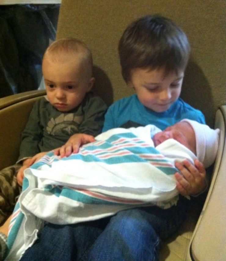 Illustration de l'article : Ces 21 enfants donnent l'impression d'être tout droit sortis d'un film d'horreur... Le top à ne pas regarder avant d'aller dormir !