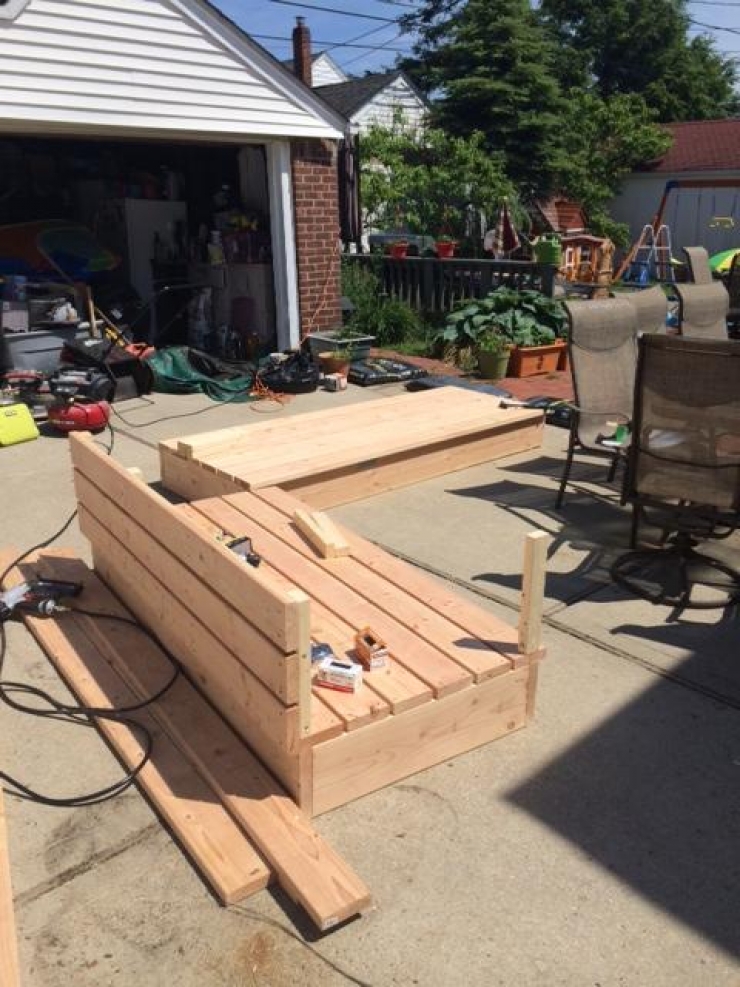 Illustration de l'article : Il bricole 2 caissons pour r&eacute;aliser un projet qui devrait vous plaire...