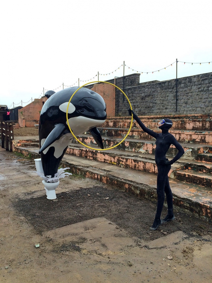 Illustration de l'article : Dismaland : le Disneyland glauque et cauchemardesque de Banksy...
