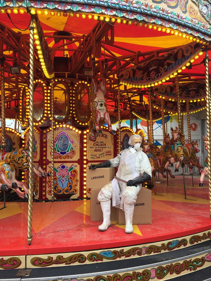 Illustration de l'article : Dismaland : le Disneyland glauque et cauchemardesque de Banksy...