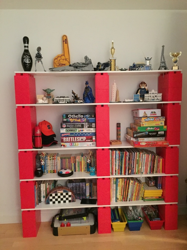 Illustration de l'article : Cette soci&eacute;t&eacute; grecque vient de cr&eacute;er un concept de briques qui s'emboitent comme des LEGO... Id&eacute;als pour des meubles originaux !