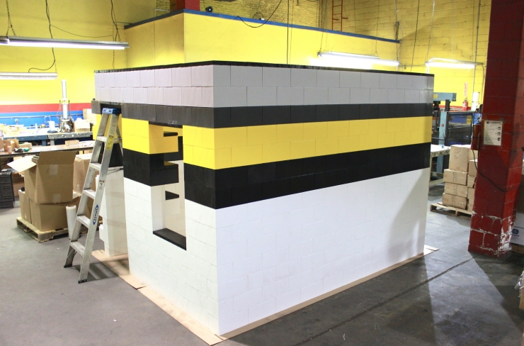 Illustration de l'article : Cette soci&eacute;t&eacute; grecque vient de cr&eacute;er un concept de briques qui s'emboitent comme des LEGO... Id&eacute;als pour des meubles originaux !